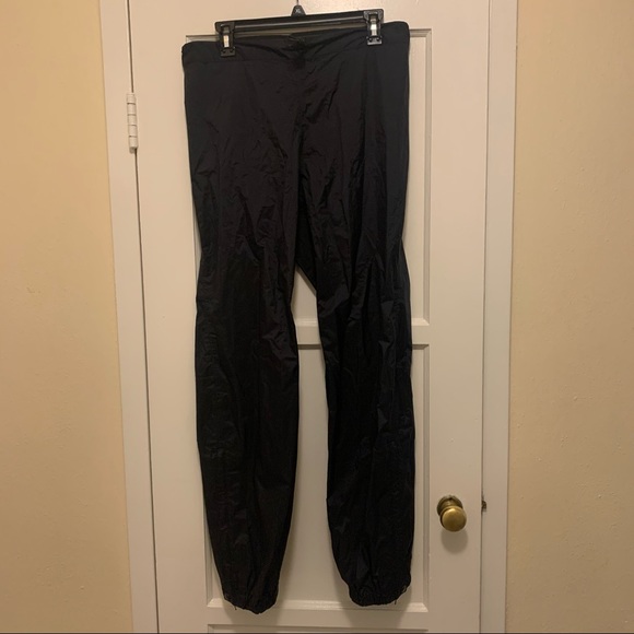 Patagonia Other - Patagonia water resistant pant black